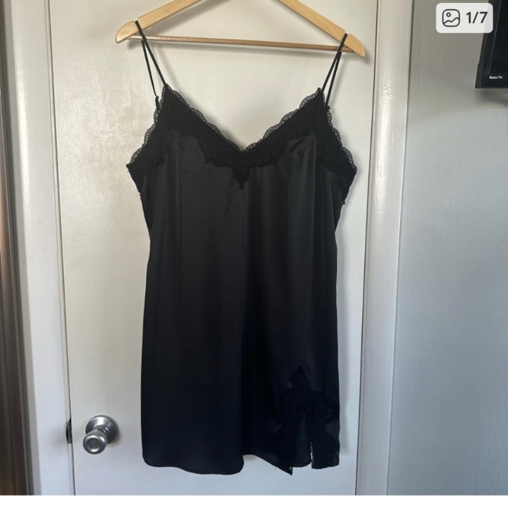 Boutique Black Mini Slip Dress with Lace Details. Large.
